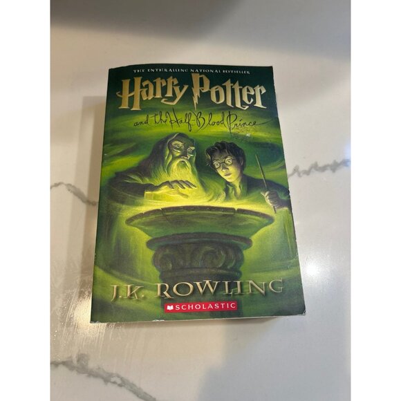 5 piece book bundle - Picture 10 of 11